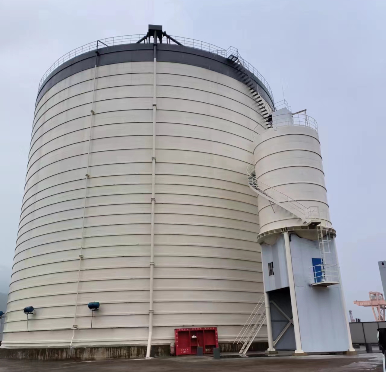 大姚10万吨水泥钢板库